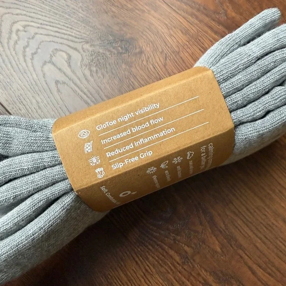 Premium Bamboo Compression Socks - Picture 5 of 8